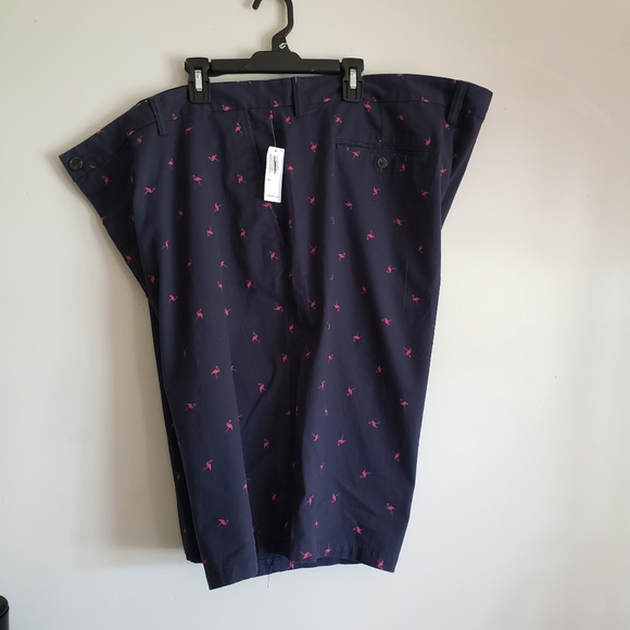 NWT Old Navy Ultimate Slim Pink Flamingos Shorts - Picture 3 of 6